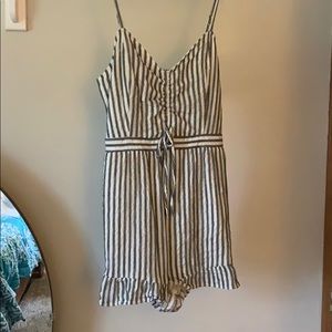 American Eagle Romper